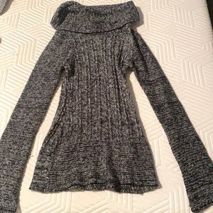 Turtle neck sweater